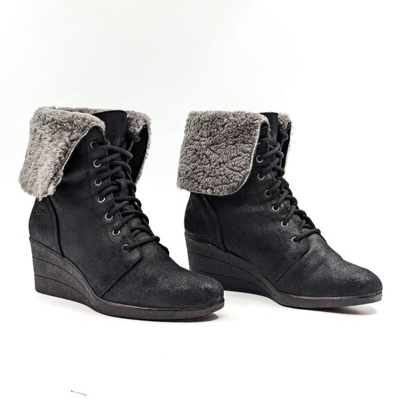 UGG Shoes - UGG Women Zea Ash Black Distress Leather Waterproof Wedge Boots size 10